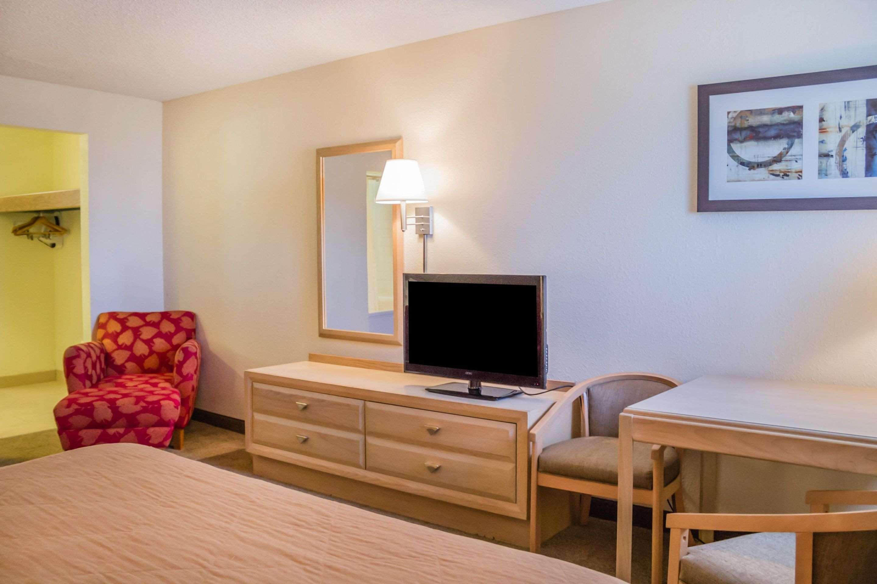 Quality Inn Порт-Клінтон Екстер'єр фото