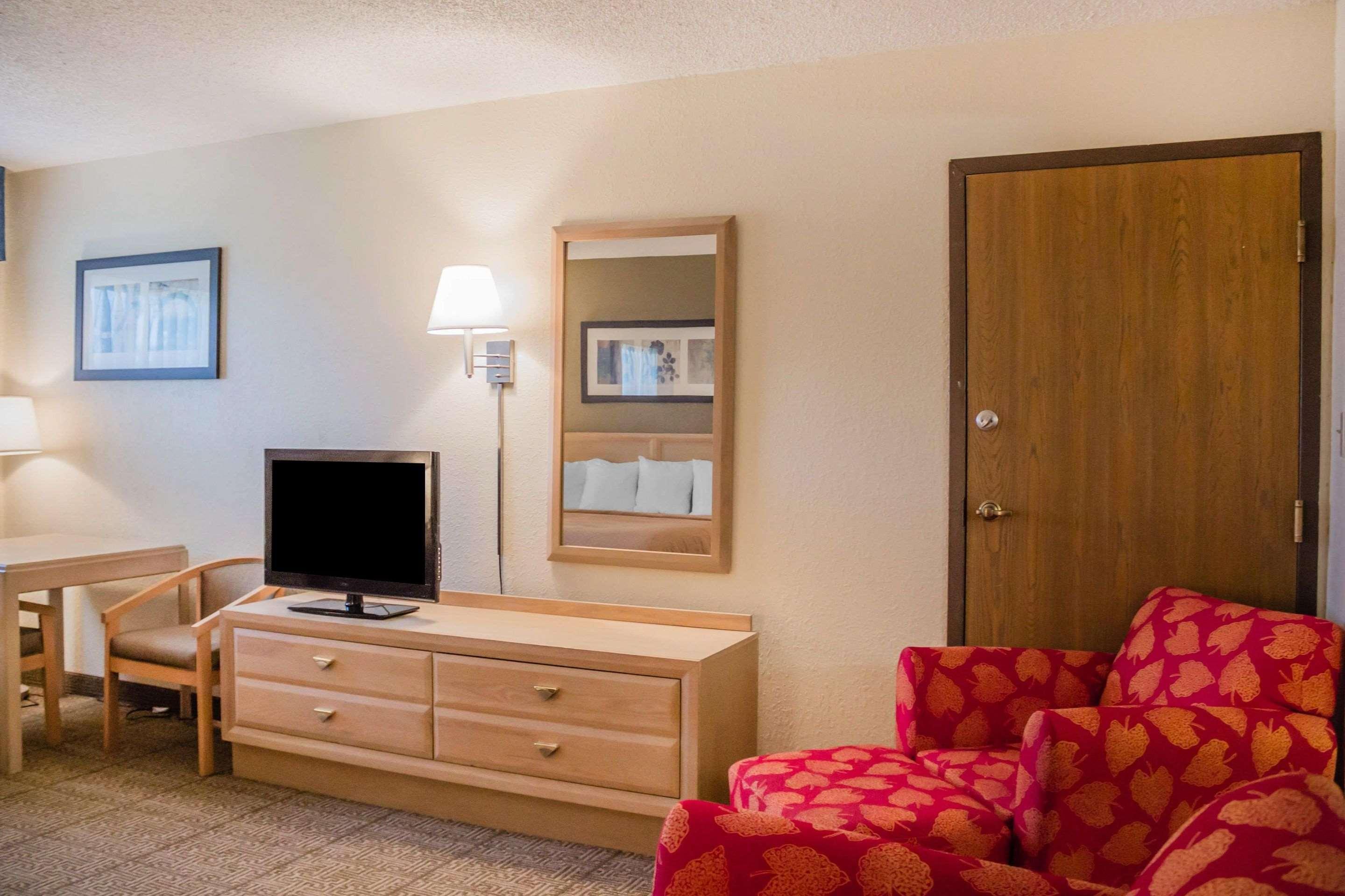 Quality Inn Порт-Клінтон Екстер'єр фото