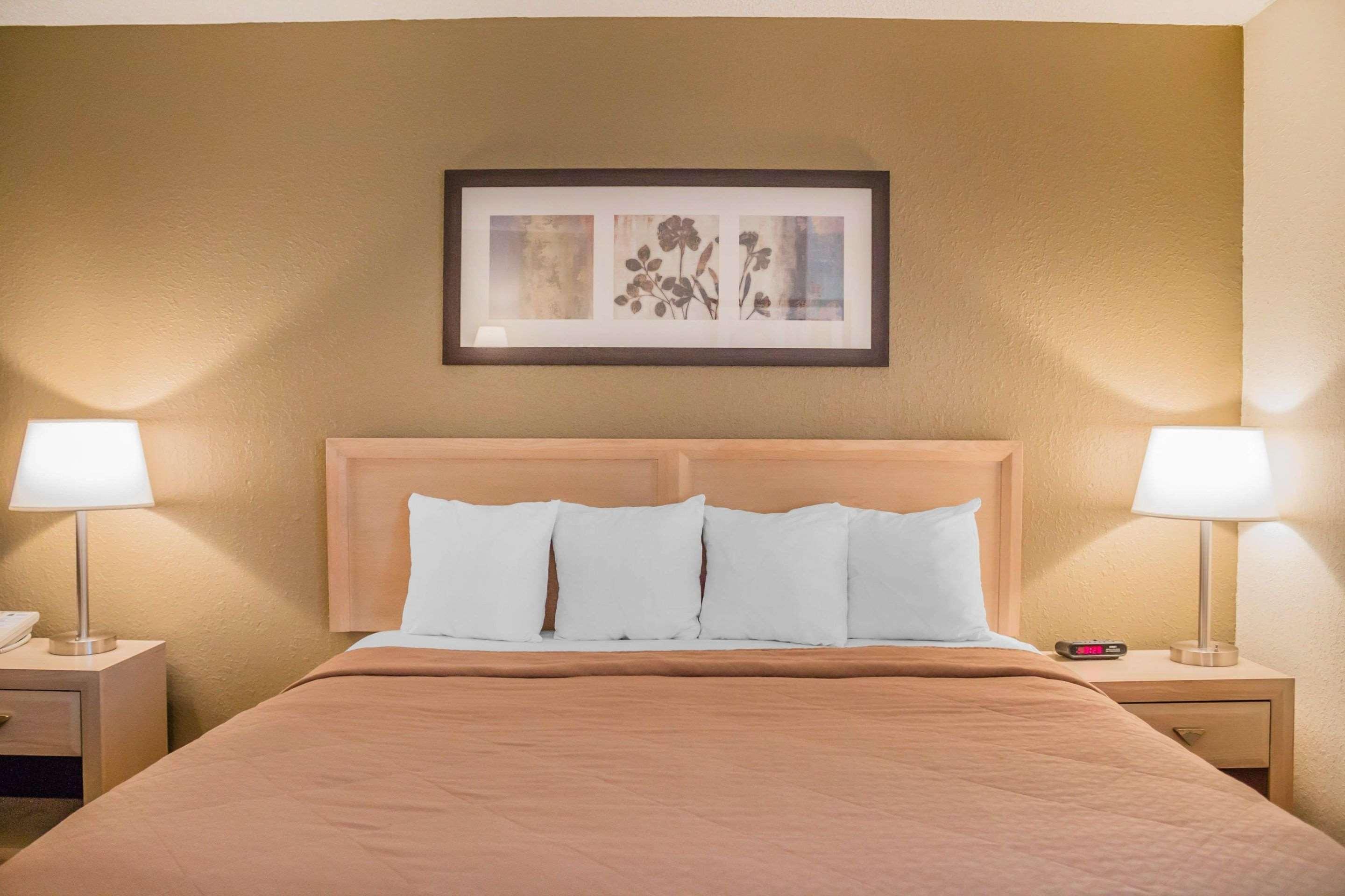 Quality Inn Порт-Клінтон Екстер'єр фото