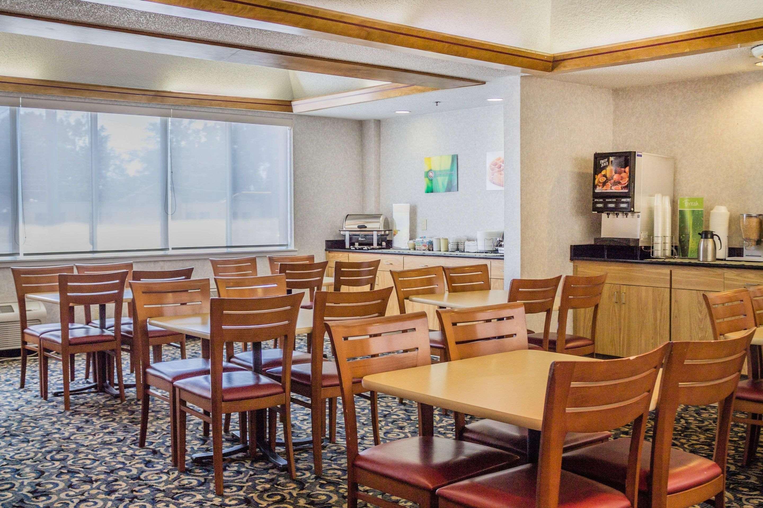 Quality Inn Порт-Клінтон Екстер'єр фото